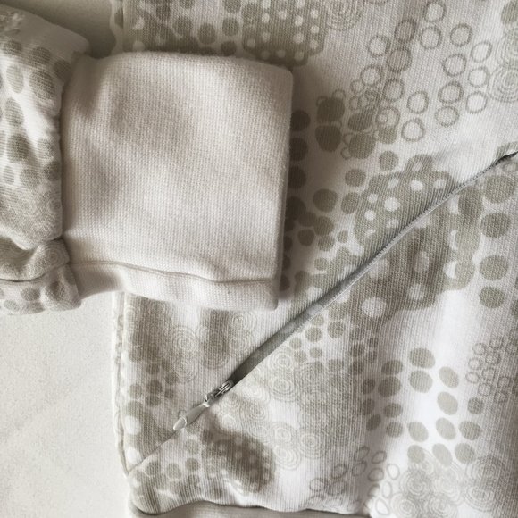 NWOT Puma Full Zip Mock Neck Track Jacket , XS - Picture 4 of 11